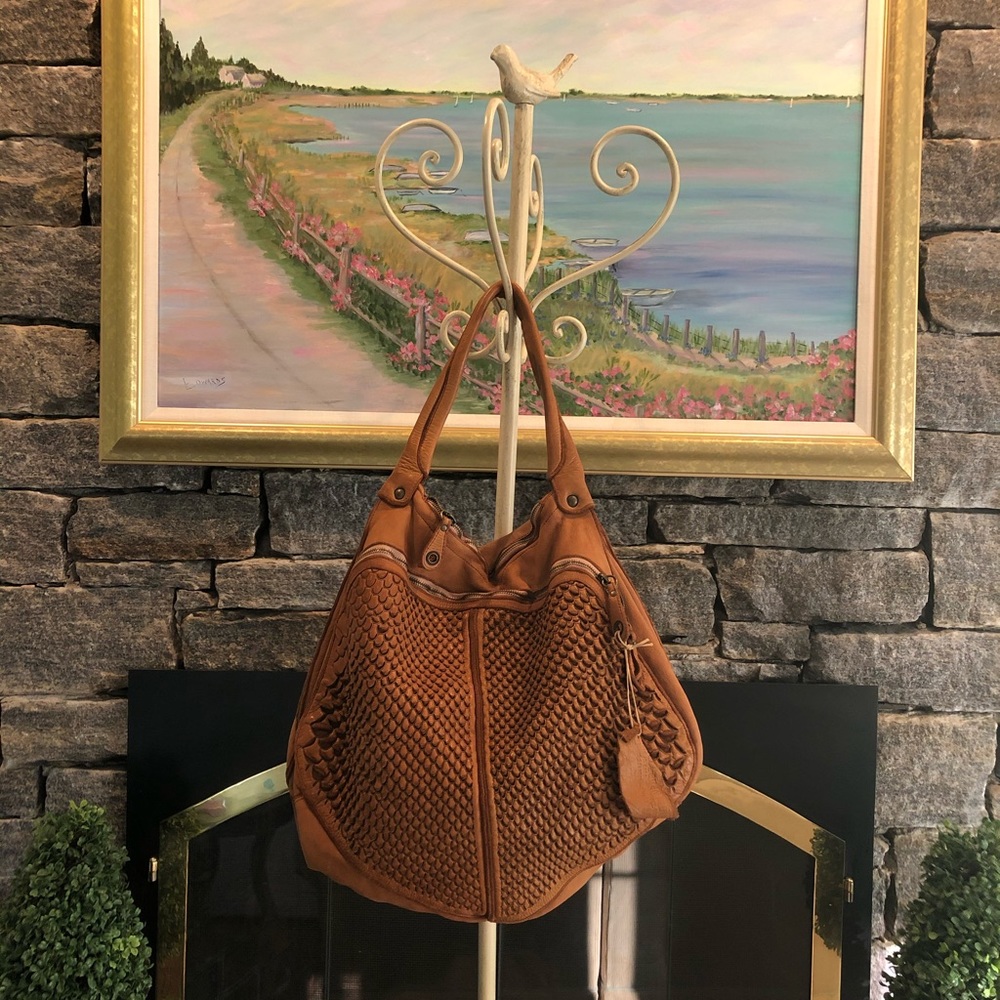 Erreleventidue Cognac Leather Shoulder Bag